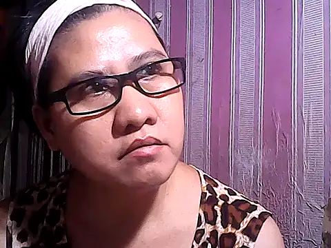 Snapshot of sweetsosie18 chatting on 09-28-25, 06:48 sweetsosie18 online show from 09-28-25, 06:48