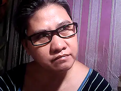 Snapshot of sweetsosie18 chatting on 10-06-25, 09:10 sweetsosie18 online show from 10-06-25, 09:10