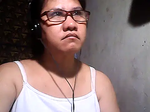 sweetsosie18 online show from 02-11-26, 05:29