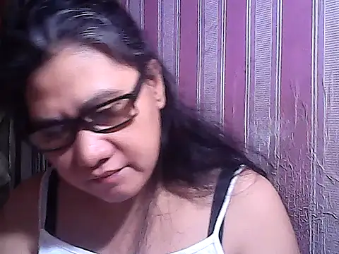 Snapshot of sweetsosie18 chatting on 10-04-25, 11:17 sweetsosie18 online show from 10-04-25, 11:17