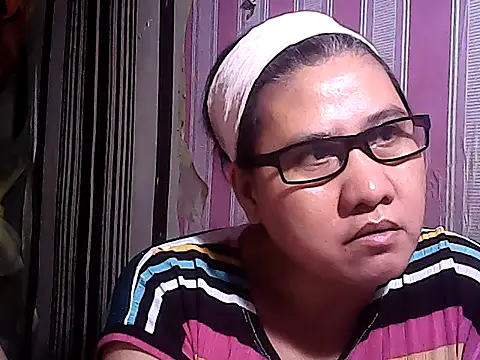 Snapshot of sweetsosie18 chatting on 09-26-25, 02:51 sweetsosie18 online show from 09-26-25, 02:51