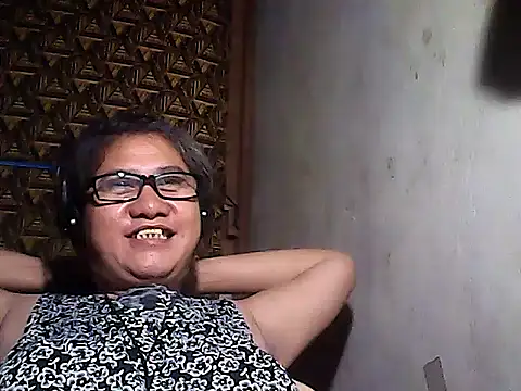 sweetsosie18 online show from 01-11-26, 06:15