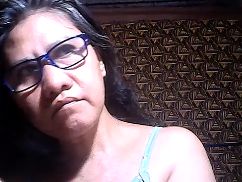 sweetsosie18 online show from 07-04-26, 12:21