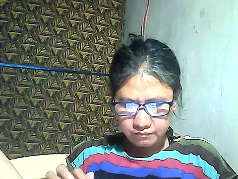 sweetsosie18 online show from 07-21-26, 05:09