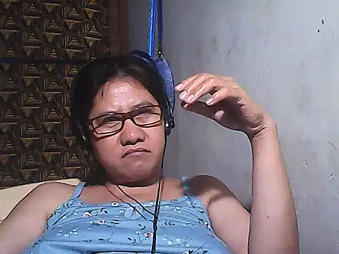 sweetsosie18 online show from 02-12-26, 08:19