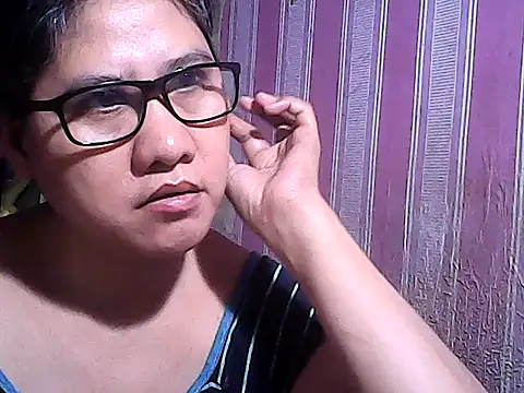 sweetsosie18 online show from 11-14-25, 07:17