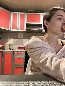 SeducingYoghourt online show from 11-08-25, 03:48