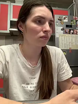 SeducingYoghourt online show from 03-07-25, 03:39