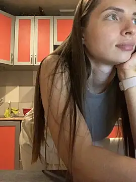 SeducingYoghourt online show from 10-01-25, 04:00