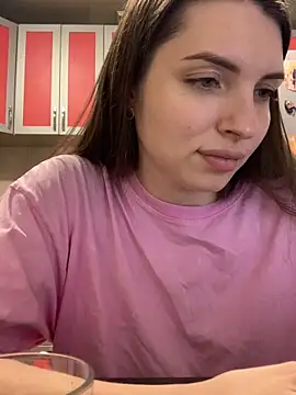 SeducingYoghourt online show from 02-15-26, 04:17