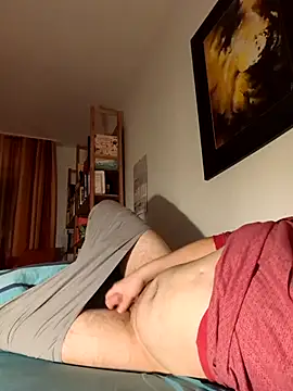 Snapshot of makau1 chatting on 11-08-25, 04:16 makau1 online show from 11-08-25, 04:16