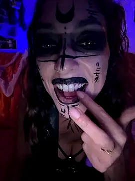 amanilouve online show from 10-31-25, 12:29