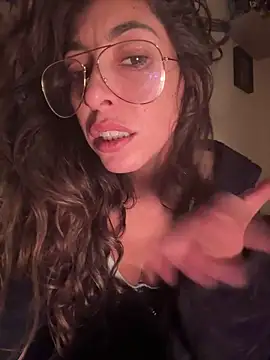 amanilouve online show from 11-08-25, 06:11