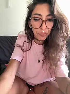 amanilouve online show from 03-22-26, 01:56