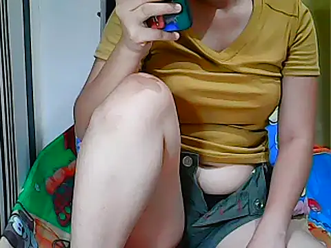 Snapshot of innocently_yours chatting on 02-06-25, 11:09 innocently yours online show from 02-06-25, 11:09