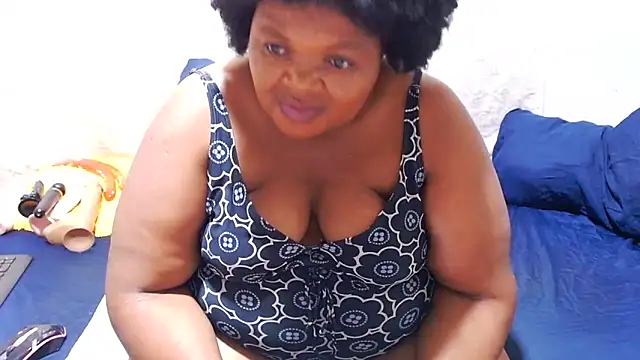 MatureBootyBabe4Uxx online show from 02-16-26, 02:37