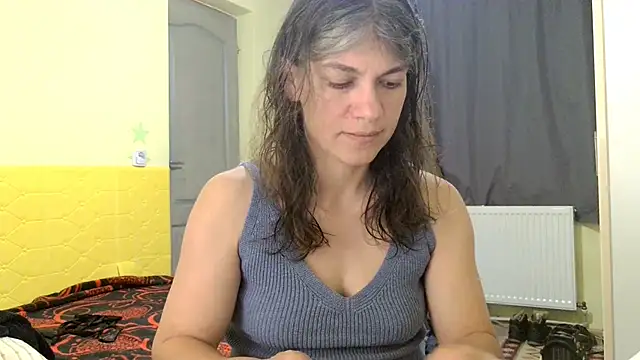 Snapshot of MercyLove chatting on 04-30-26, 01:07 MercyLove online show from 04-30-26, 01:07