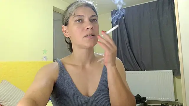 Snapshot of MercyLove chatting on 05-23-26, 05:12 MercyLove online show from 05-23-26, 05:12