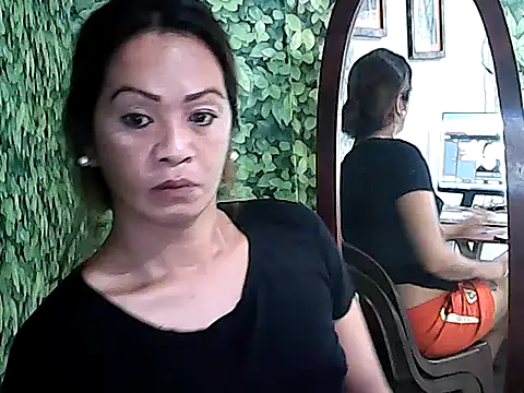 Snapshot of yummy_21xxx chatting on 09-19-25, 01:53 yummy 21xxx online show from 09-19-25, 01:53