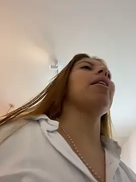 ROSE  15 online show from 11-18-25, 11:35