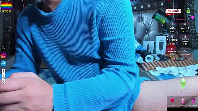 Snapshot of CrisJordan_Hot chatting on 12-01-25, 02:23 CrisJordan Hot online show from 12-01-25, 02:23