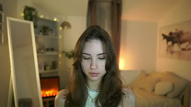 Snapshot of Abella_Danger_X chatting on 02-28-25, 10:09 Abella Danger X online show from 02-28-25, 10:09
