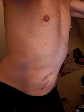 Snapshot of Ladyshaker82 chatting on 11-05-25, 01:42 Ladyshaker82 online show from 11-05-25, 01:42