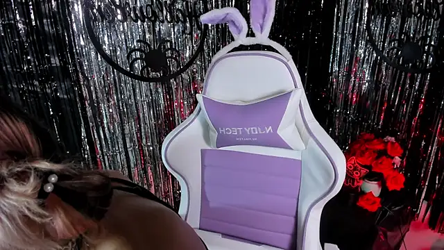 katalina garcia online show from 10-08-25, 11:27