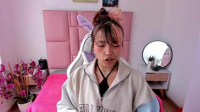 katalina garcia online show from 02-15-26, 04:06