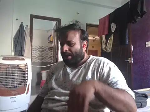 Snapshot of sura11311 chatting on 07-15-26, 05:36 sura11311 online show from 07-15-26, 05:36
