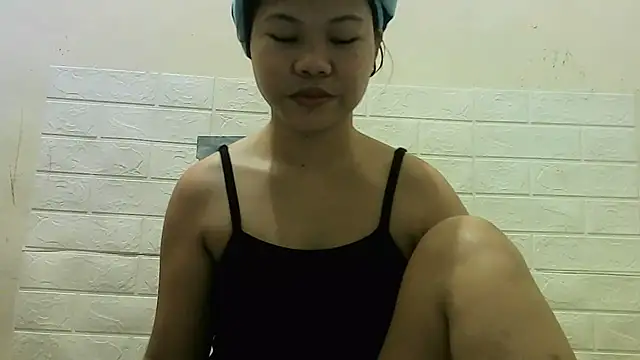 wildestsweetie online show from 12-19-25, 11:40