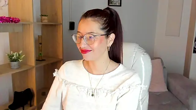 Antonnella 3 online show from 11-17-25, 12:42