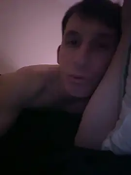 Snapshot of alex2p12 chatting on 05-27-26, 01:26 alex2p12 online show from 05-27-26, 01:26