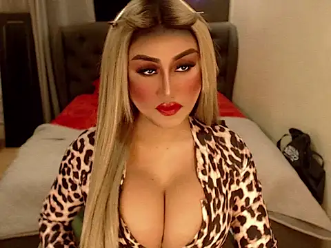 MISTRESS OF EVILCUMxx online show from 11-30-25, 02:18