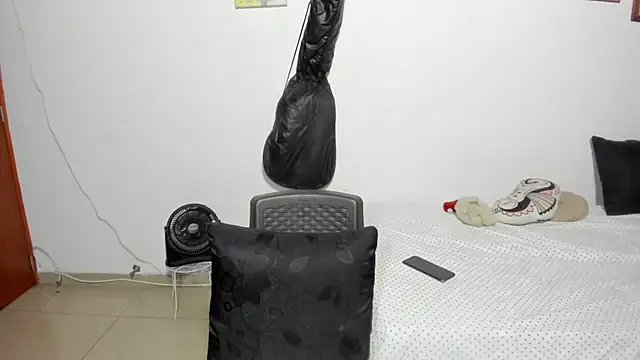 D-yanamilf online show from 09-14-25, 11:38