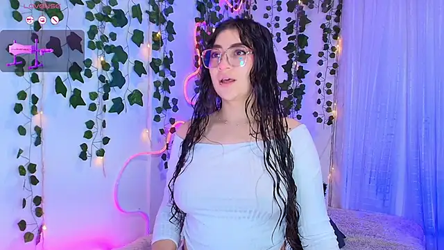 Samii Evans online show from 11-05-25, 02:36