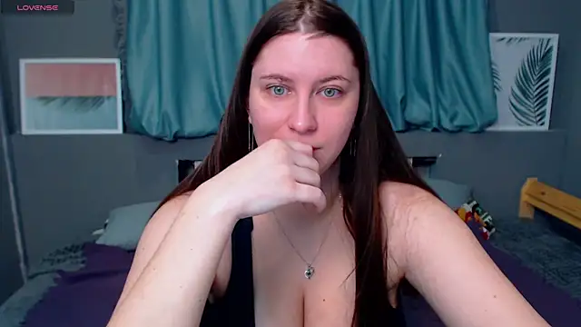 LiyaSilve online show from 01-05-25, 12:52