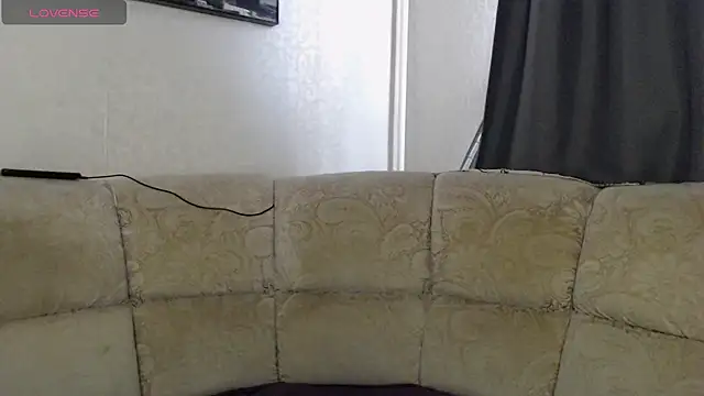 LiyaSilve online show from 11-30-25, 06:36