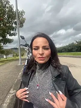 Miss ellien online show from 07-18-26, 02:47