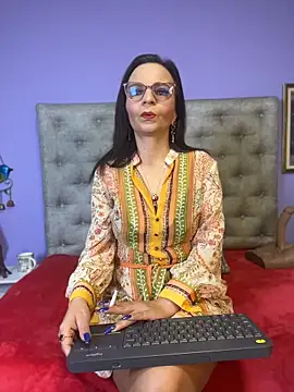 Miss ellien online show from 07-02-26, 04:18
