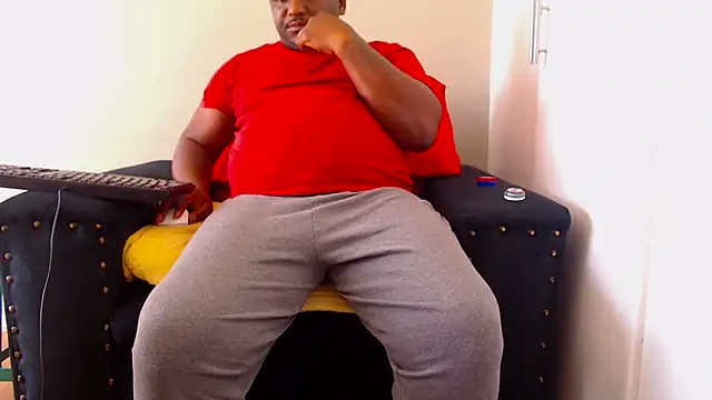 Snapshot of zuluboyxx chatting on 04-18-26, 09:00 zuluboyxx online show from 04-18-26, 09:00