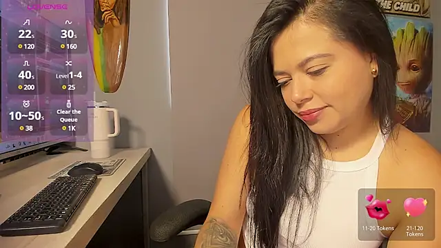 Snapshot of AddisonStone chatting on 12-28-24, 04:30 AddisonStone online show from 12-28-24, 04:30