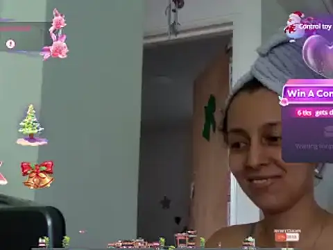 Snapshot of Moon_lunita chatting on 12-16-24, 05:54 Moon lunita online show from 12-16-24, 05:54