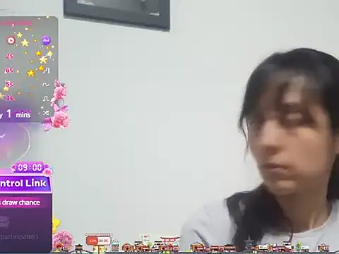 Snapshot of Moon_lunita chatting on 01-28-25, 03:57 Moon lunita online show from 01-28-25, 03:57