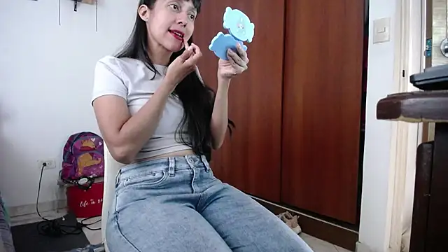 Moon lunita online show from 03-31-26, 08:00