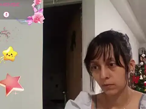 Snapshot of Moon_lunita chatting on 12-12-24, 10:52 Moon lunita online show from 12-12-24, 10:52