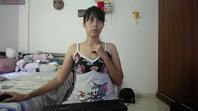 Snapshot of Moon_lunita chatting on 02-09-26, 07:12 Moon lunita online show from 02-09-26, 07:12