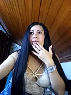 Snapshot of Tania_mature chatting on 01-10-26, 05:52 Tania mature online show from 01-10-26, 05:52