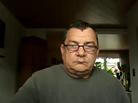 Nobbie444 online show from 06-15-26, 09:09