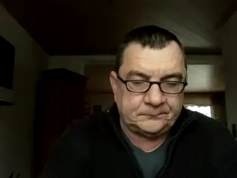 Nobbie444 online show from 01-15-26, 01:14